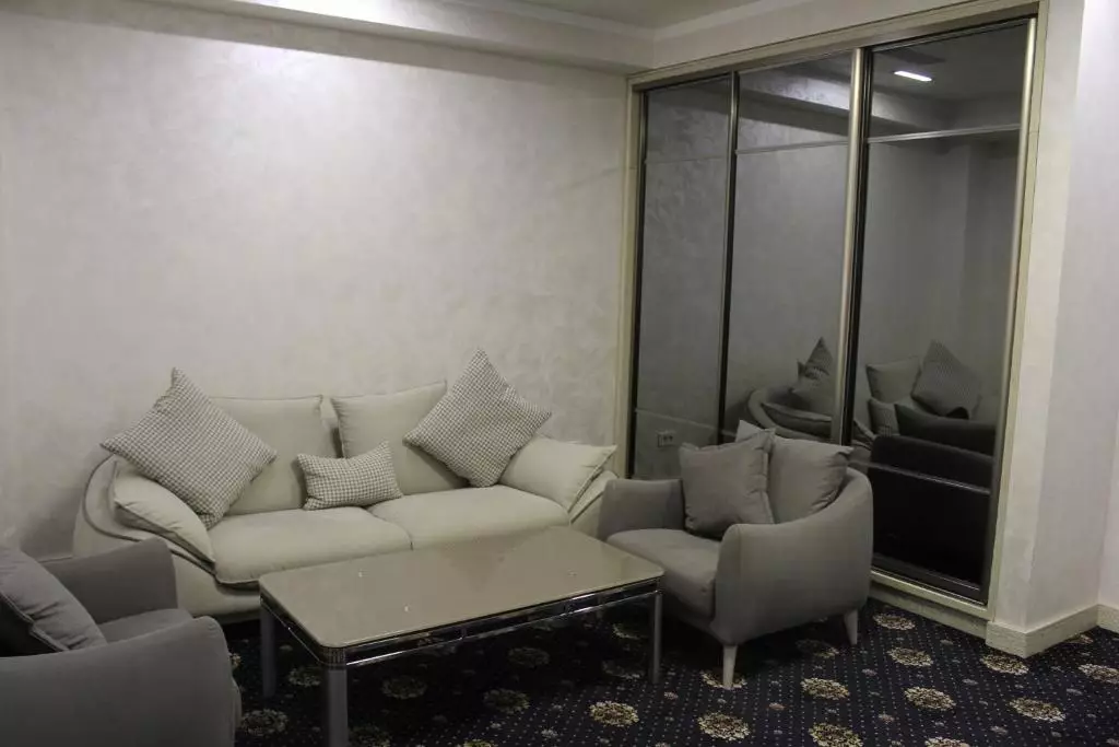 Erebuni Hotel Yerevan
